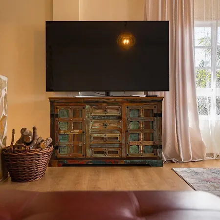 Eden Carmen * Puntillo Del Sol