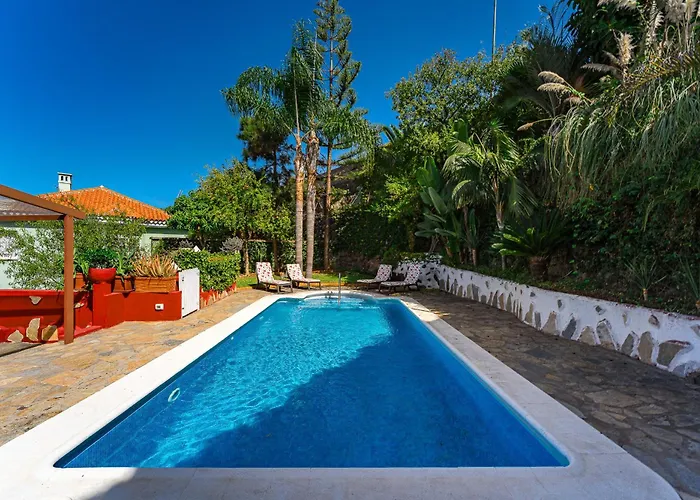 Carmen By Eden * Puntillo Del Sol